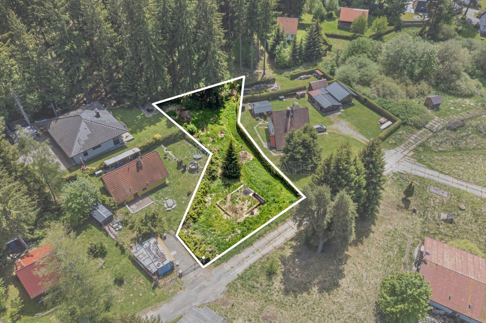 Prodej pozemku 900 m² - foto 8