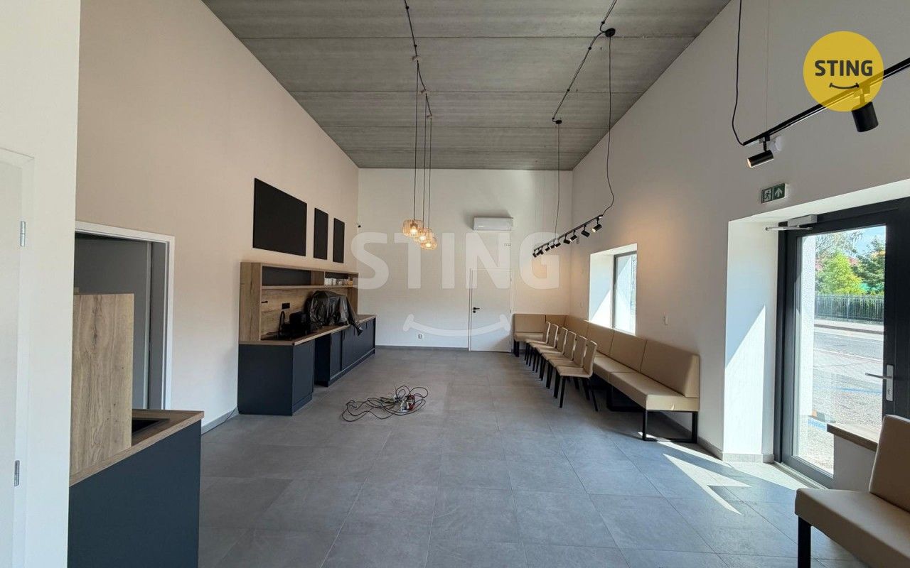 Pronájem komerčního prostoru 70 m² - foto 7
