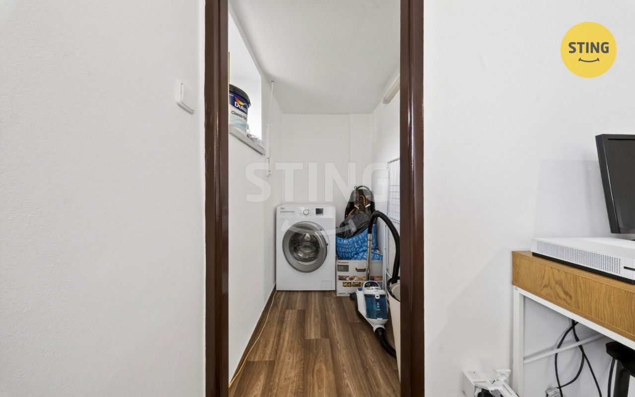 Pronájem bytu 2+kk 41 m² - foto 3