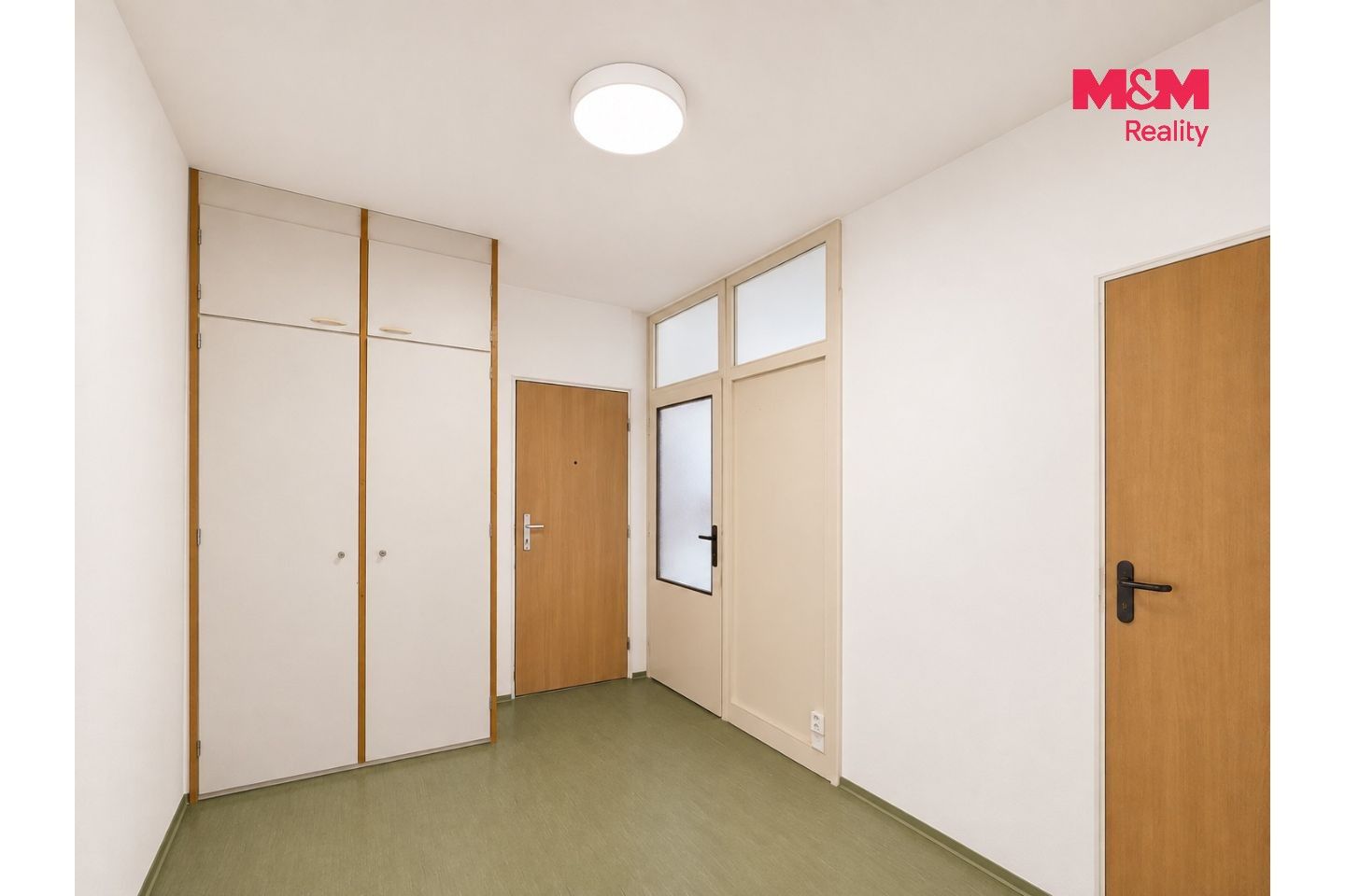 Pronájem bytu 2+1 57 m² - foto 3