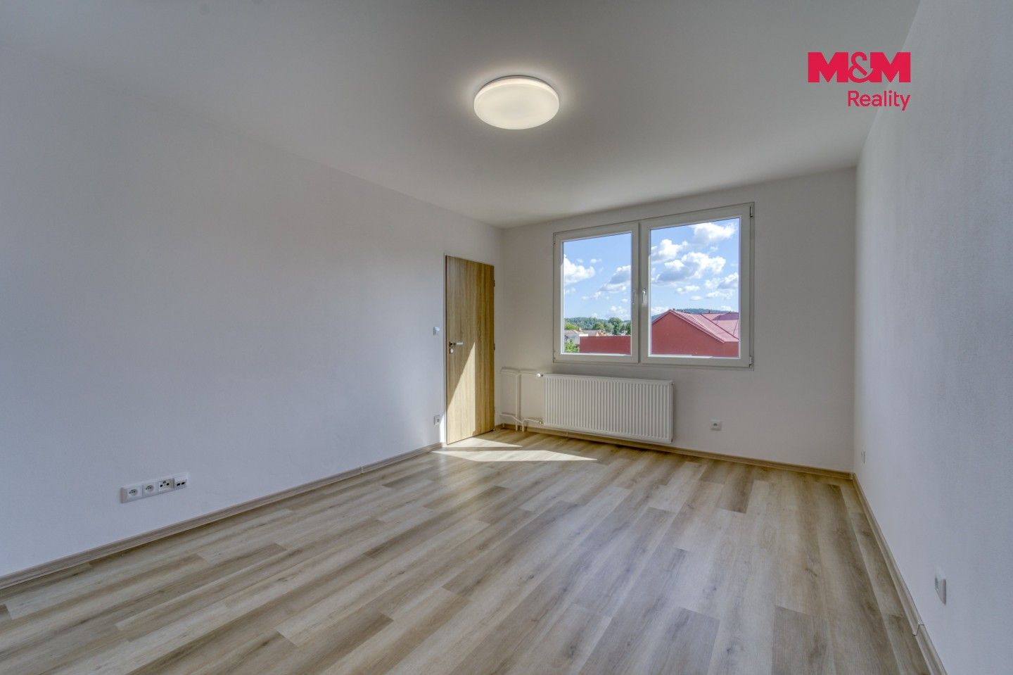 Pronájem bytu 1+1 37 m² - foto 3