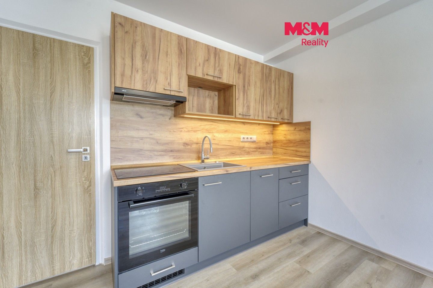 Pronájem bytu 2+kk 40 m² - foto 1
