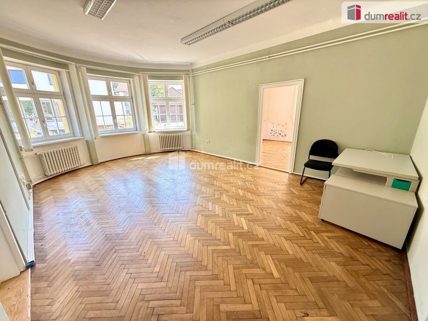 Pronájem komerčního prostoru 85 m² - foto 2