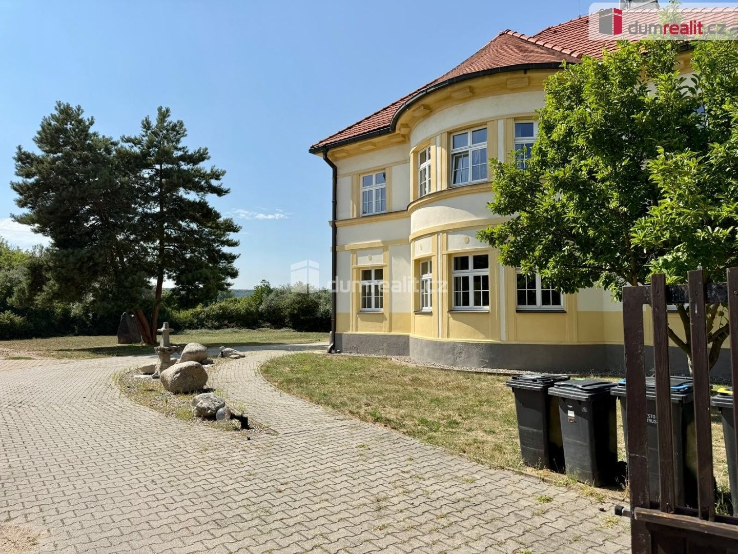 Pronájem komerčního prostoru 85 m² - foto 23