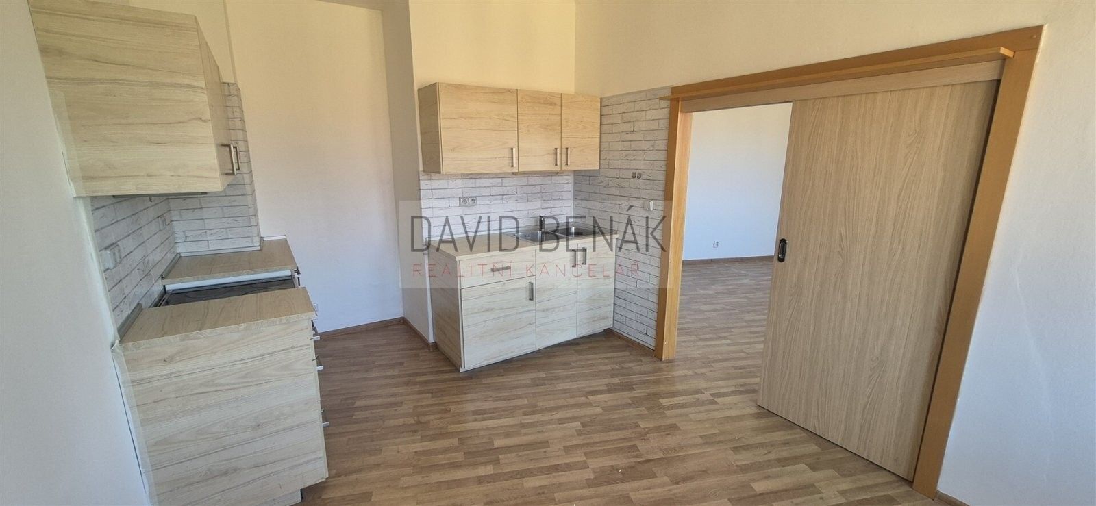 Pronájem bytu 1+1 53 m² - foto 6