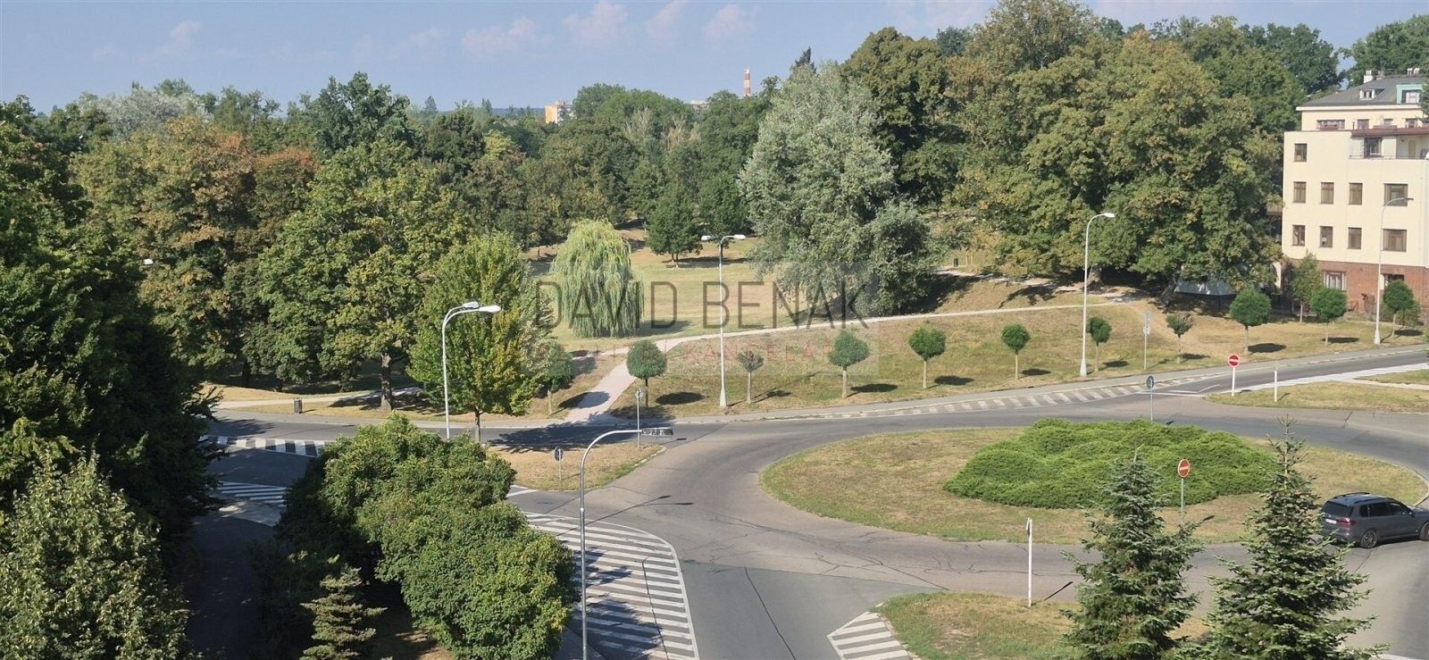 Pronájem bytu 1+1 53 m² - foto 5