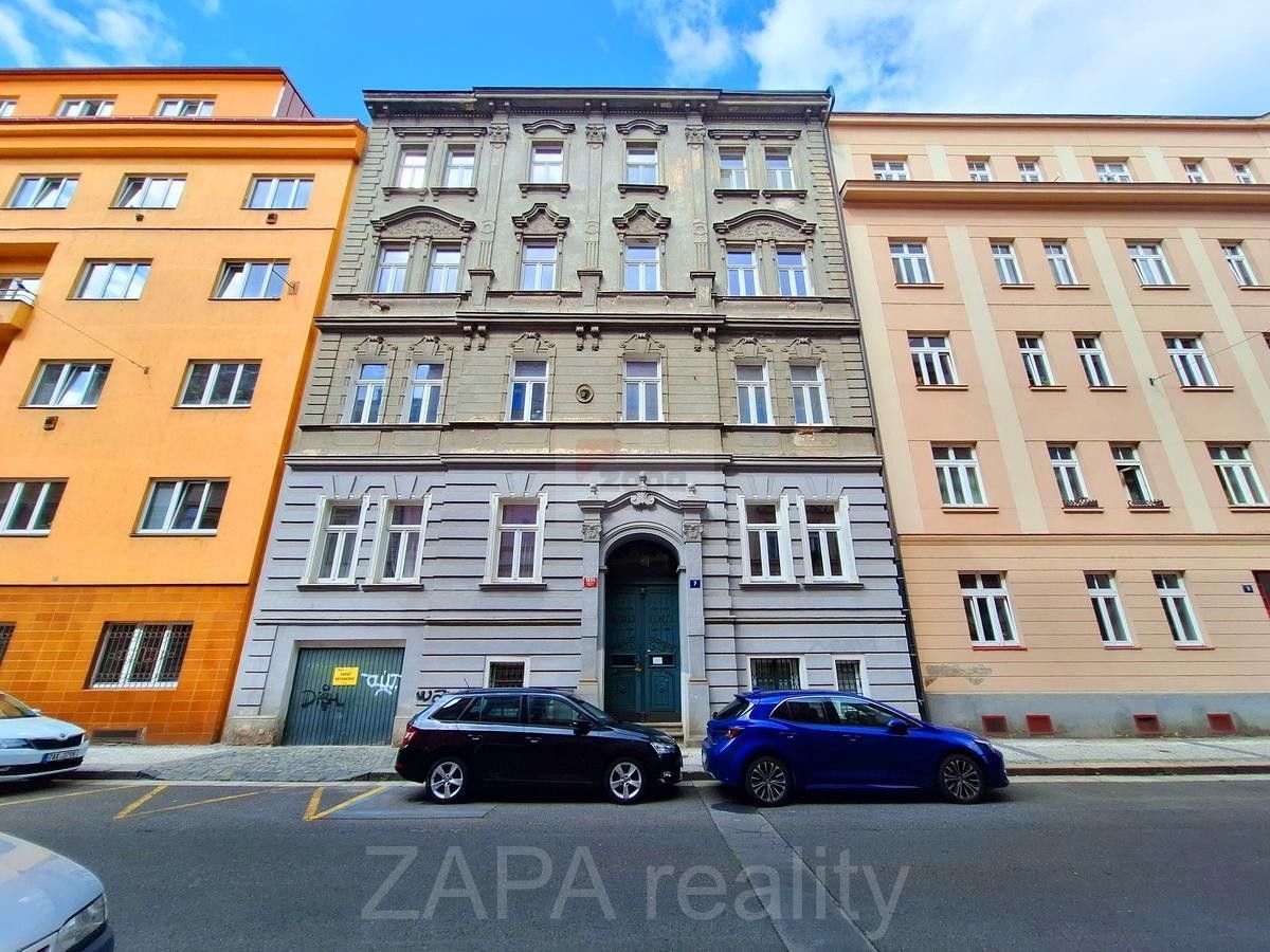 Pronájem bytu 1+1 49 m² - foto 1