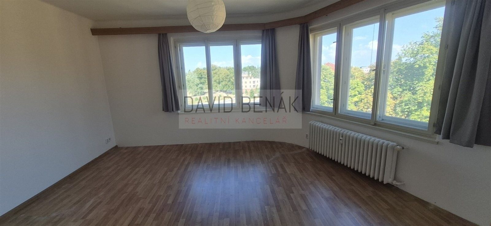 Pronájem bytu 1+1 53 m² - foto 9