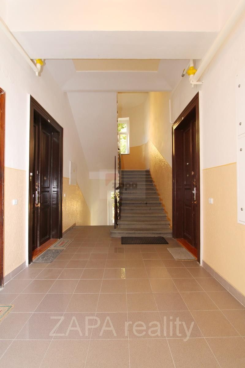 Pronájem bytu 1+1 49 m² - foto 10