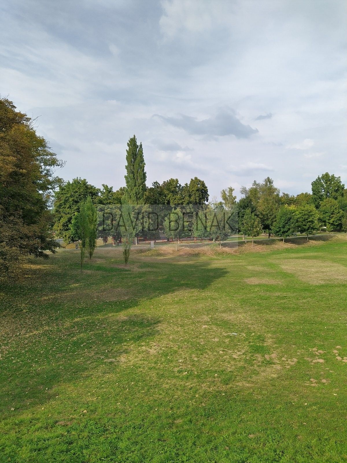 Pronájem bytu 1+1 53 m² - foto 19