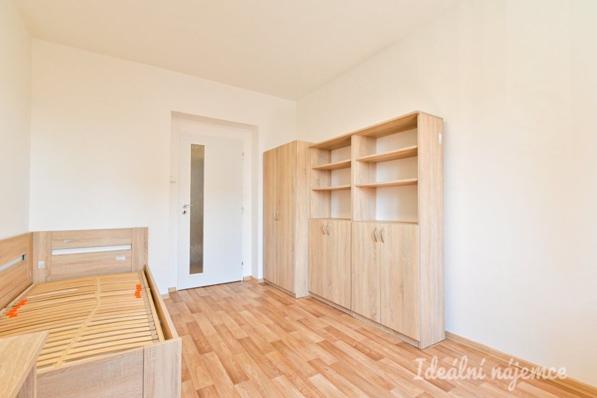 Pronájem bytu 2+1 48 m² - foto 7