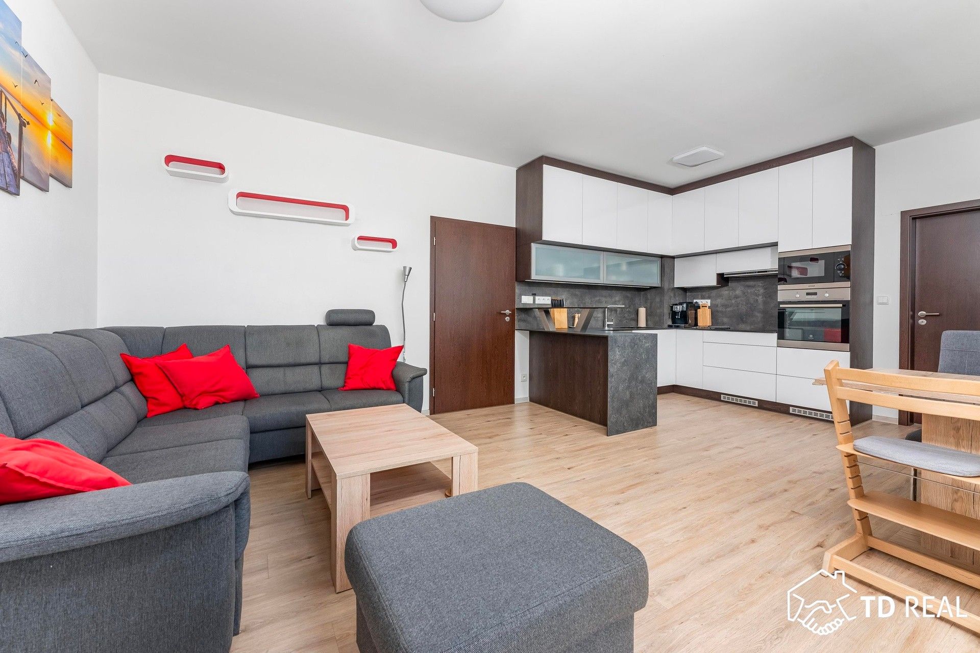 Prodej bytu 3+kk 73 m² - foto 3