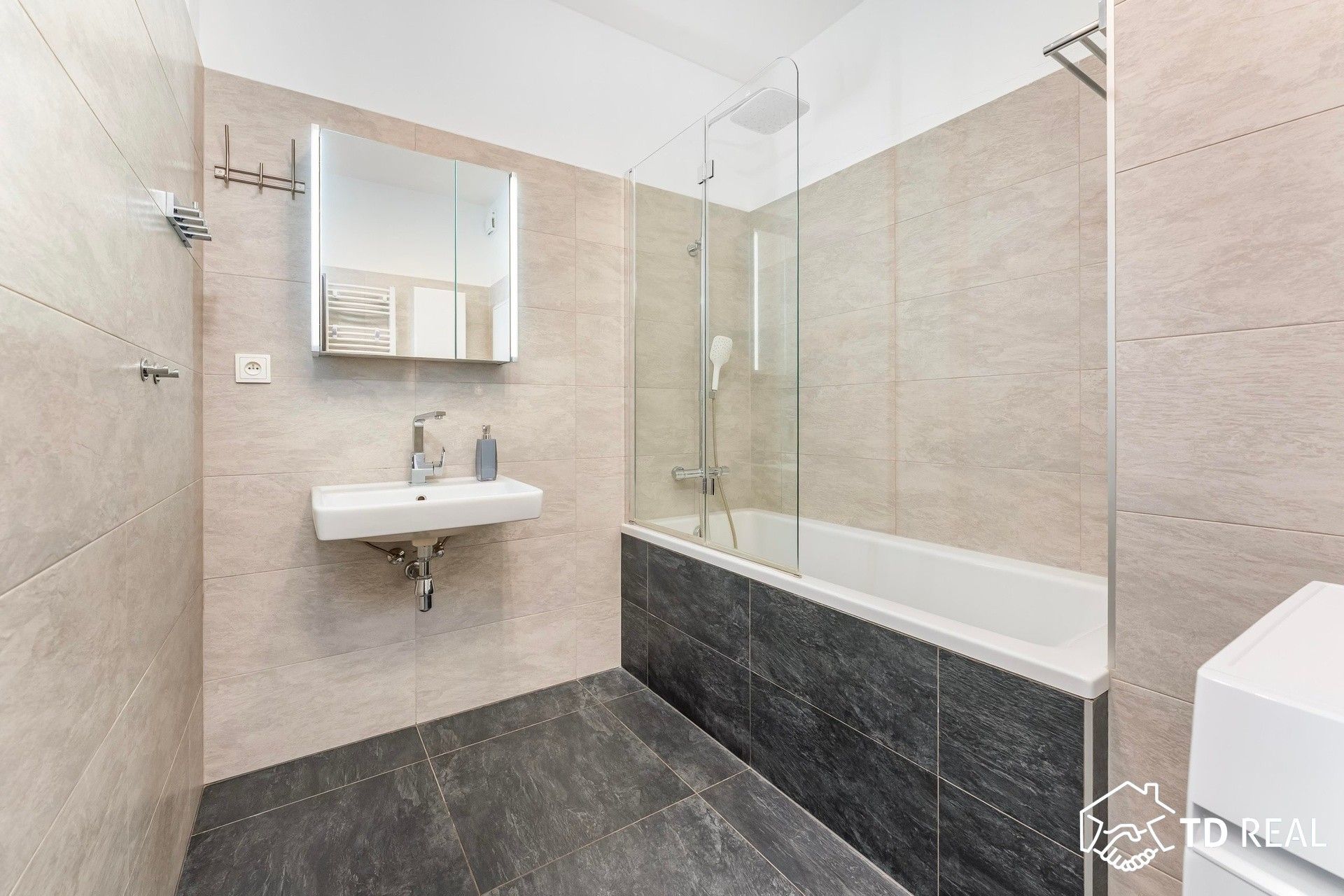 Prodej bytu 3+kk 73 m² - foto 10
