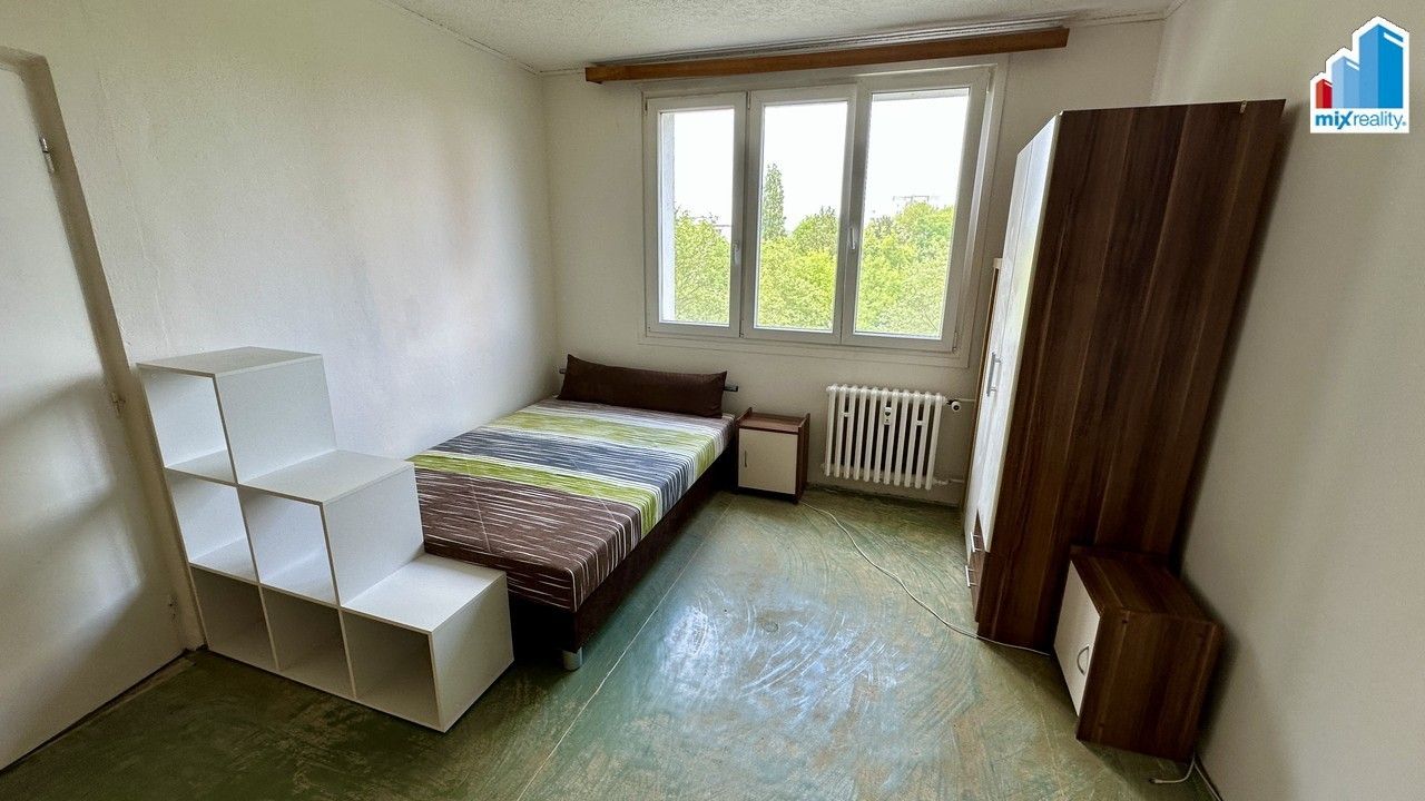 Pronájem bytu 1+1 38 m² - foto 3