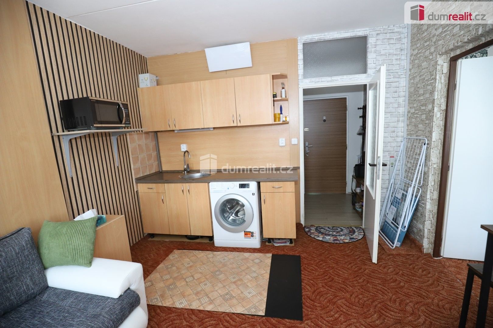 Pronájem bytu 1+1 38 m² - foto 5