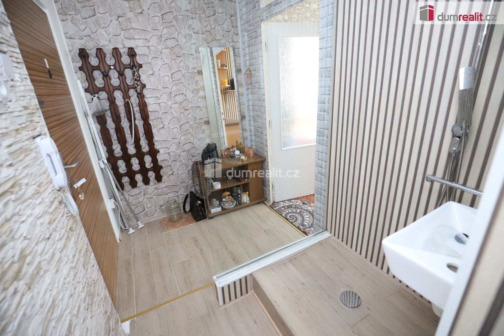 Pronájem bytu 1+1 38 m² - foto 10