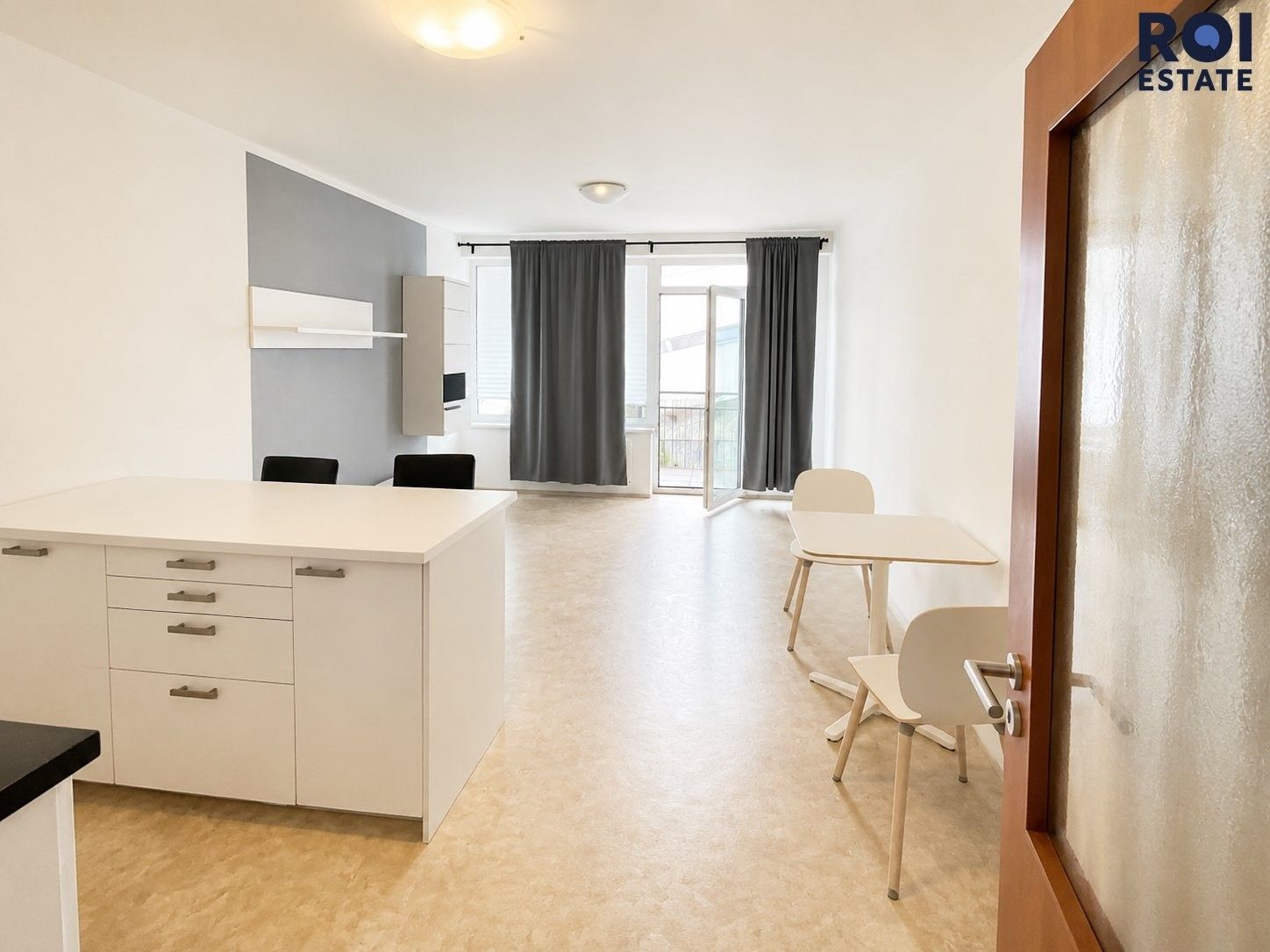 Pronájem bytu 2+kk 65 m² - foto 6