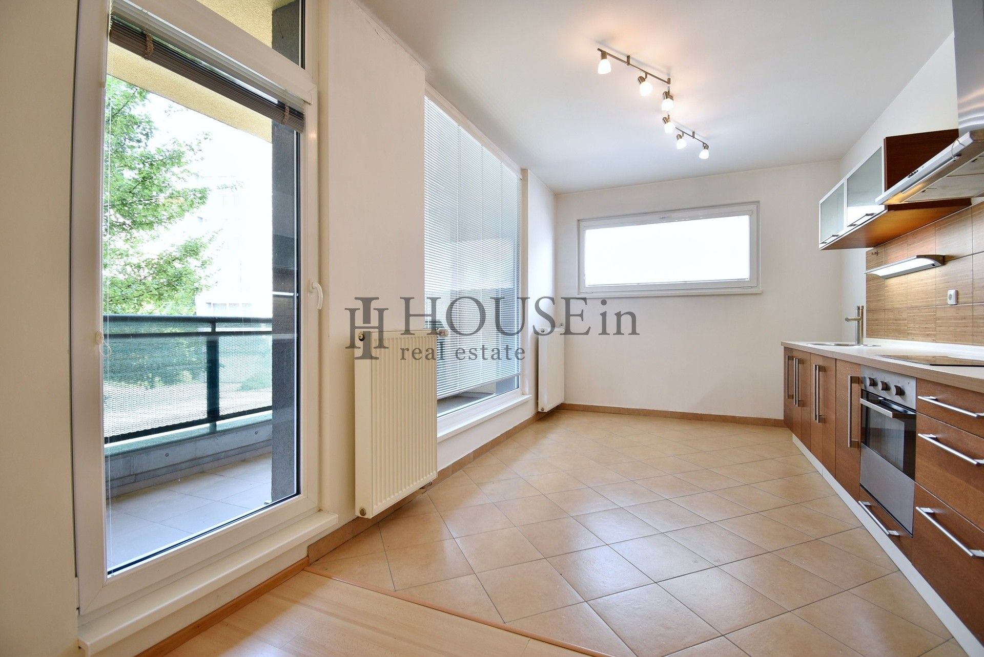 Pronájem bytu 2+kk 55 m² - foto 10
