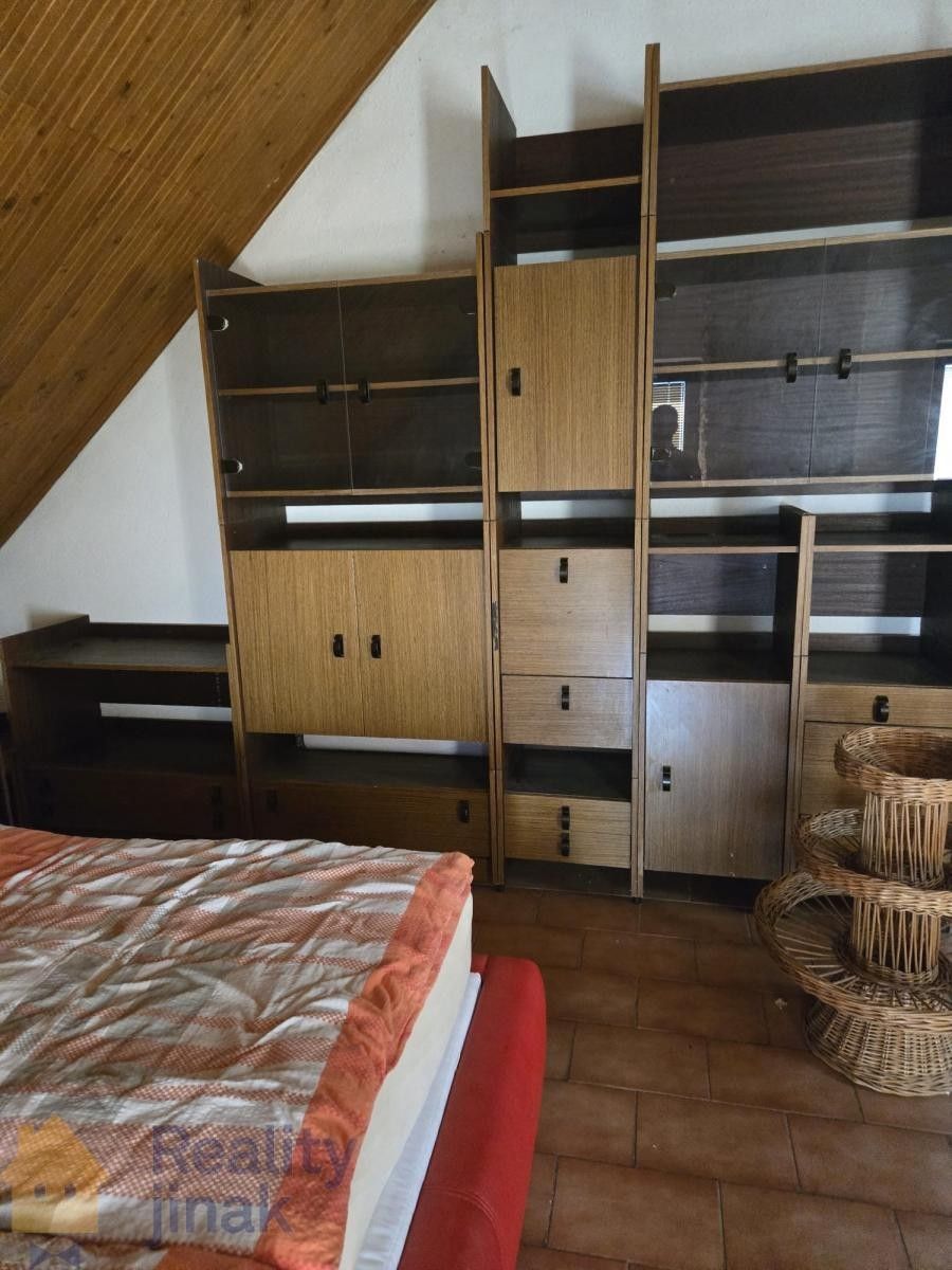 Prodej komerčního prostoru 300 m² - foto 11