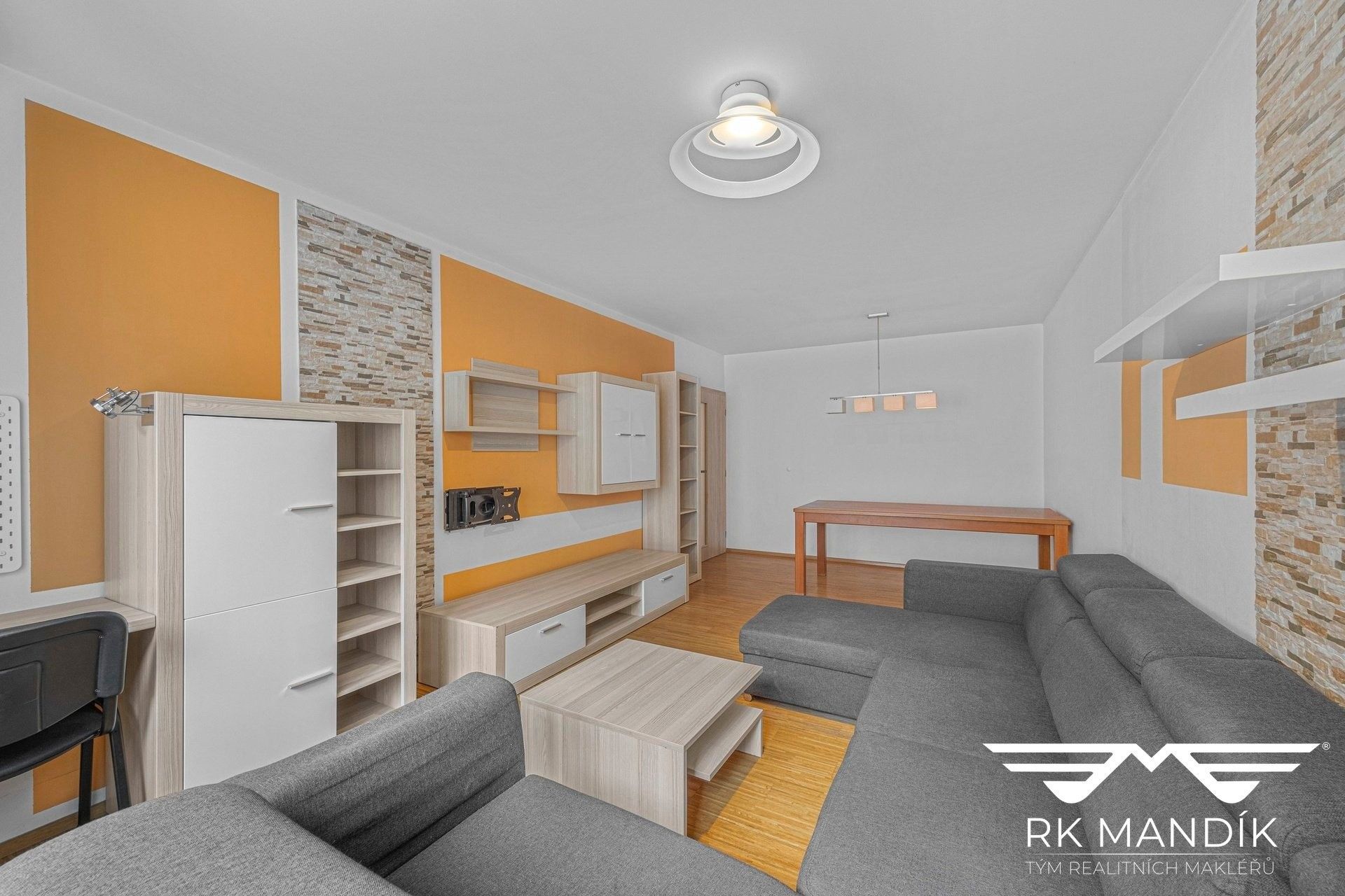 Pronájem bytu 3+1 72 m² - foto 5
