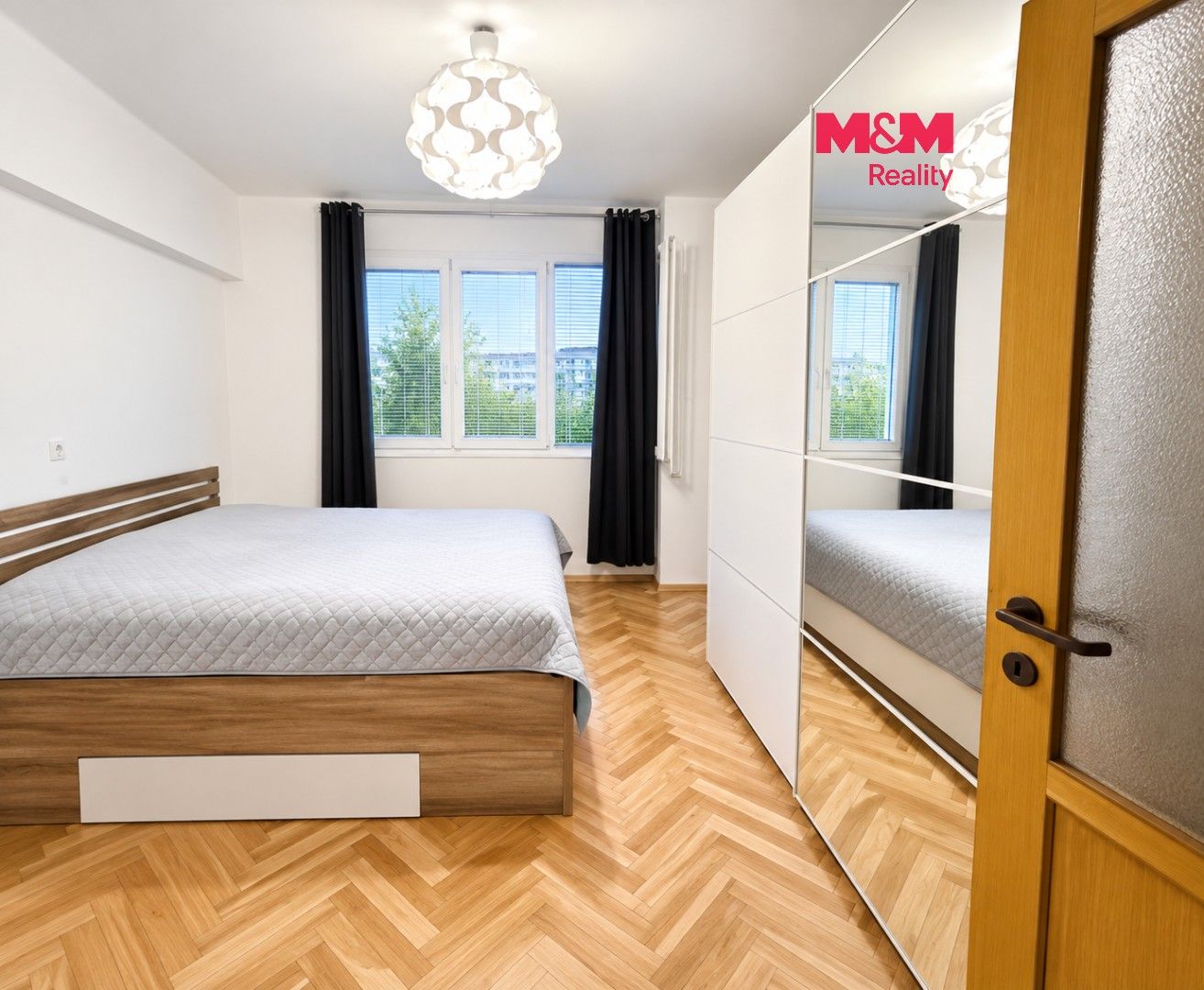 Pronájem bytu 2+1 62 m² - foto 1