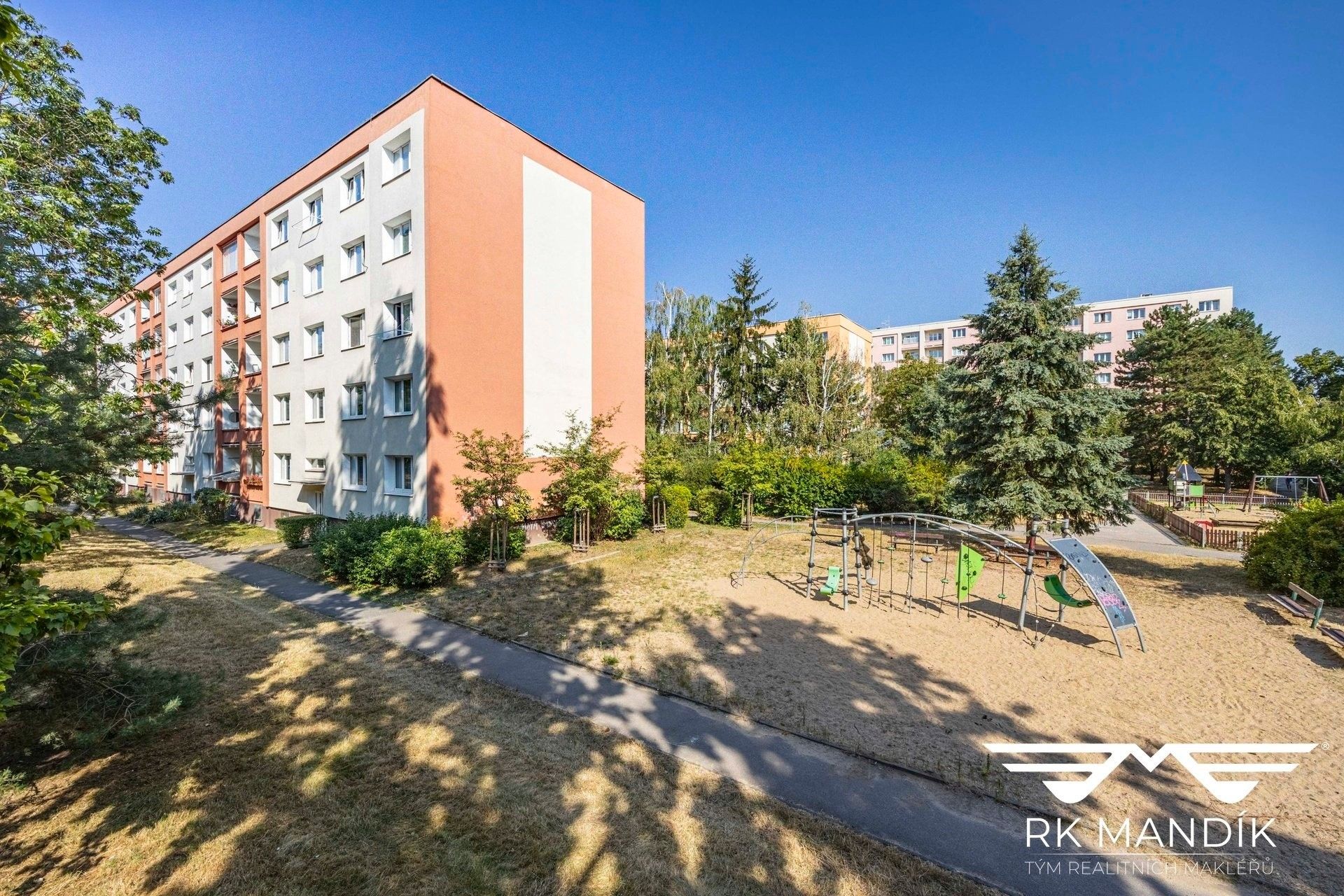Pronájem bytu 3+1 72 m² - foto 24