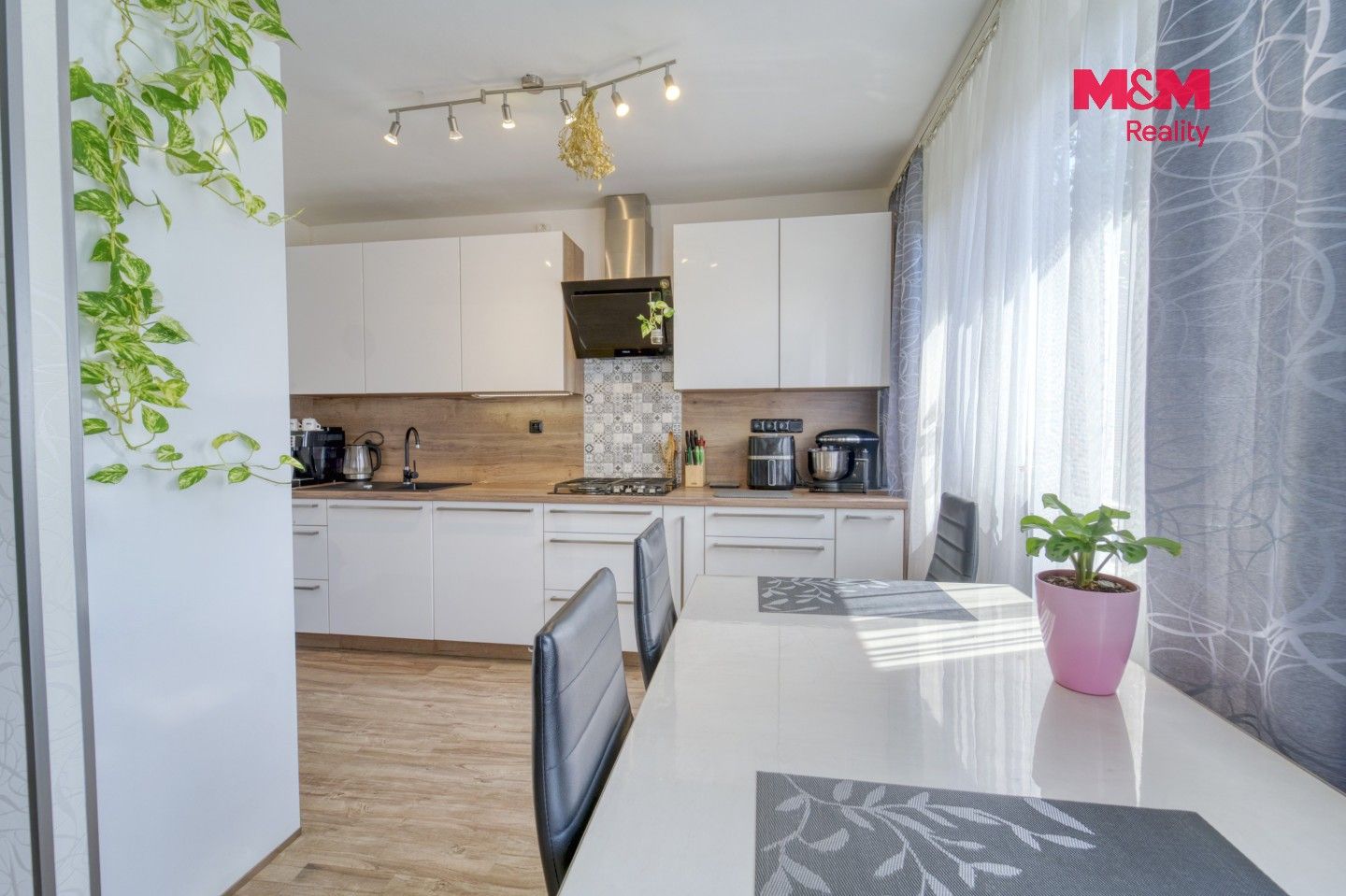 Prodej bytu 3+1 69 m² - foto 4