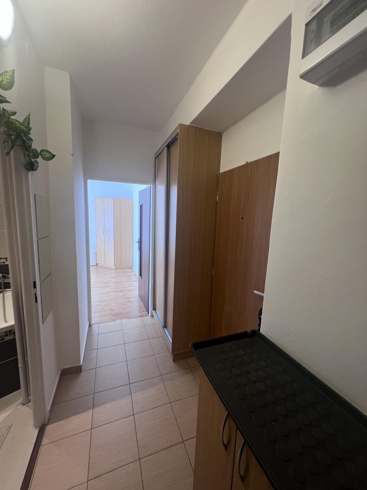 Prodej bytu 1+1 37 m² - foto 4