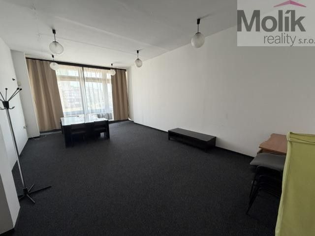 Pronájem komerčního prostoru 37 m² - foto 3