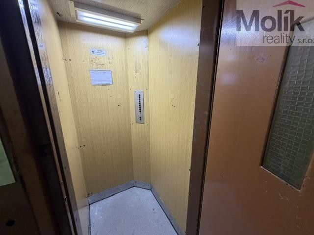 Pronájem bytu 3+1 62 m² - foto 17
