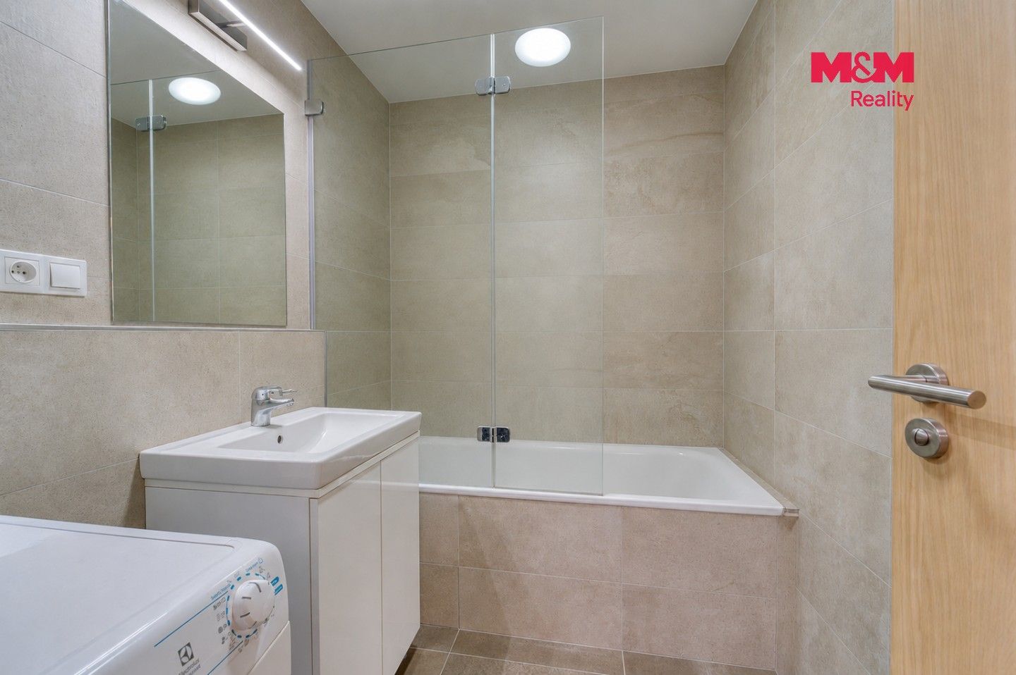 Prodej bytu 3+kk 74 m² - foto 9
