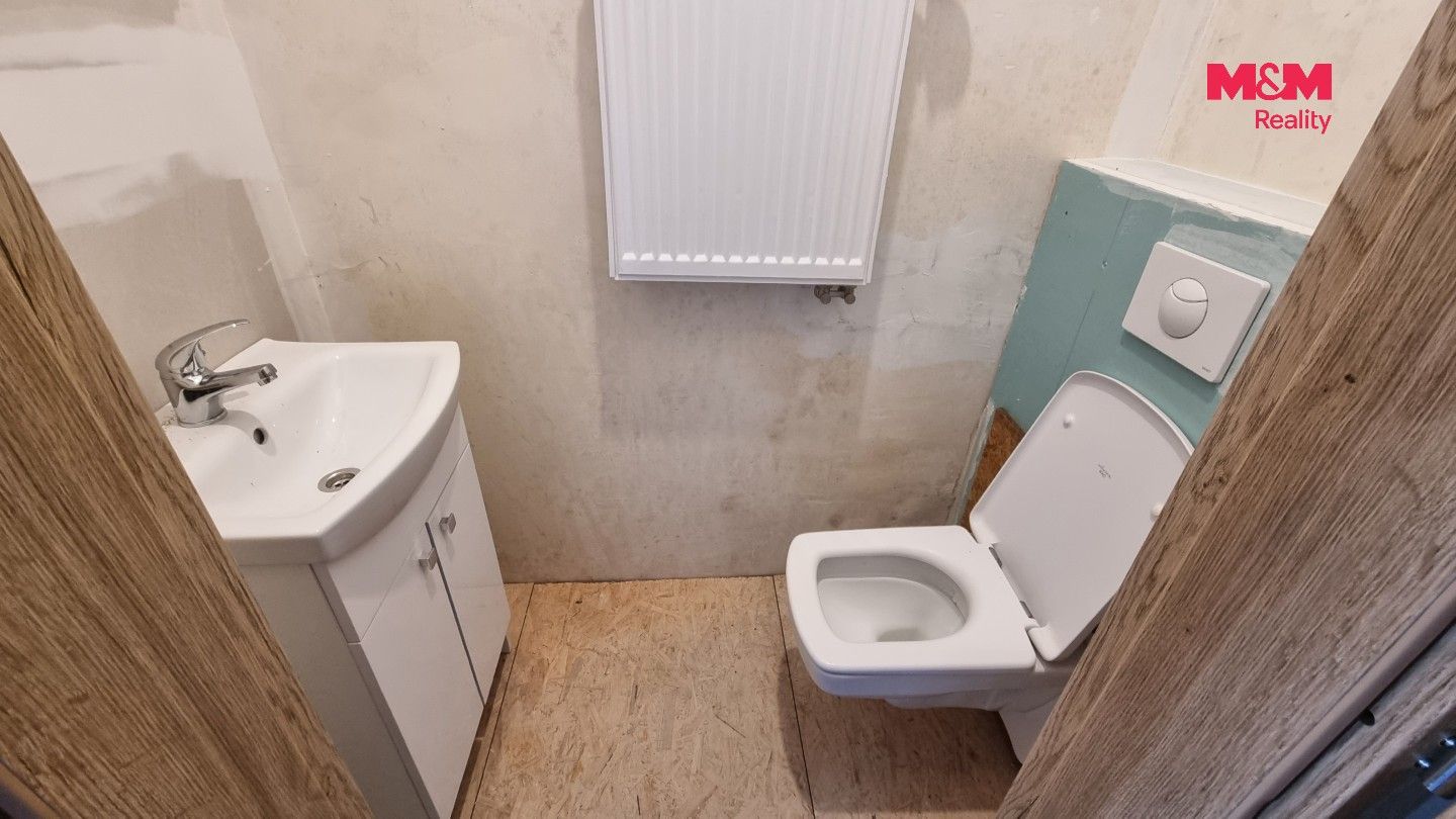 Pronájem komerčního prostoru 50 m² - foto 8