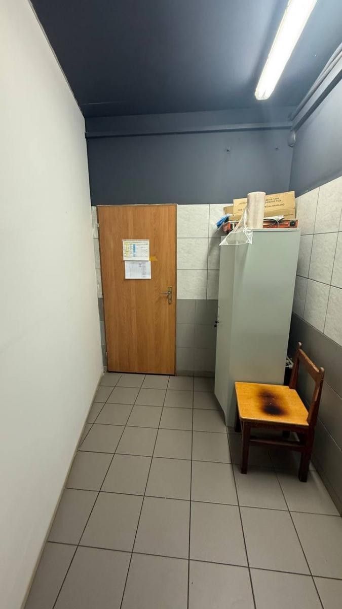 Pronájem komerčního prostoru 150 m² - foto 3