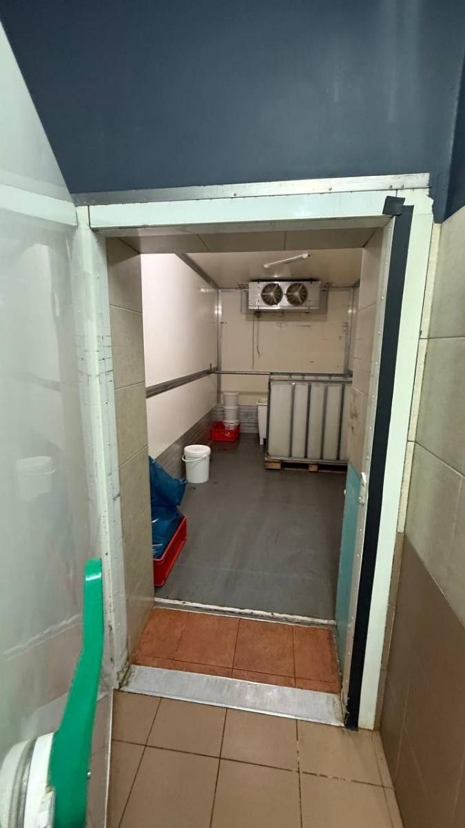Pronájem komerčního prostoru 150 m² - foto 11