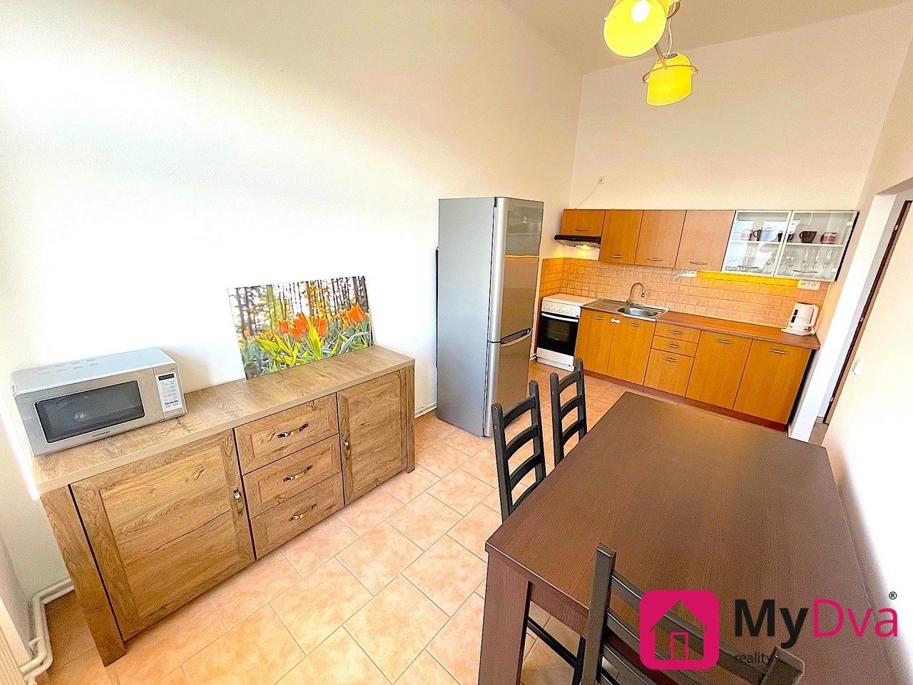 Pronájem bytu 2+1 68 m² - foto 2