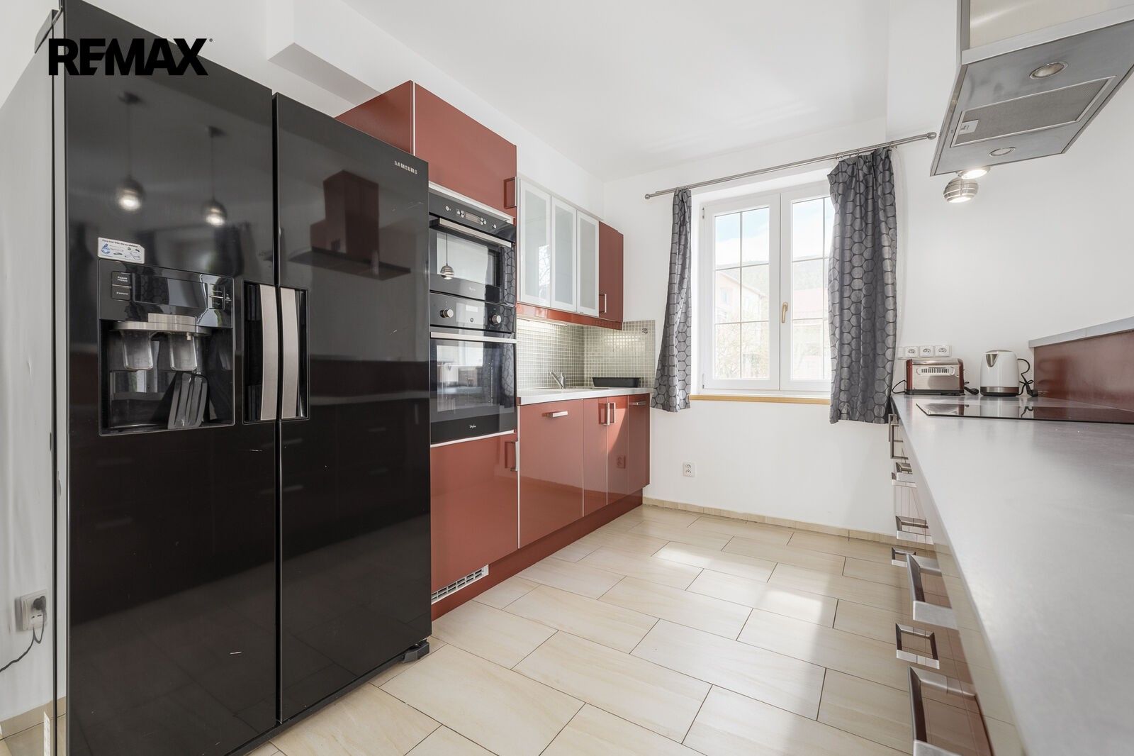 Prodej domu 196 m² - foto 3