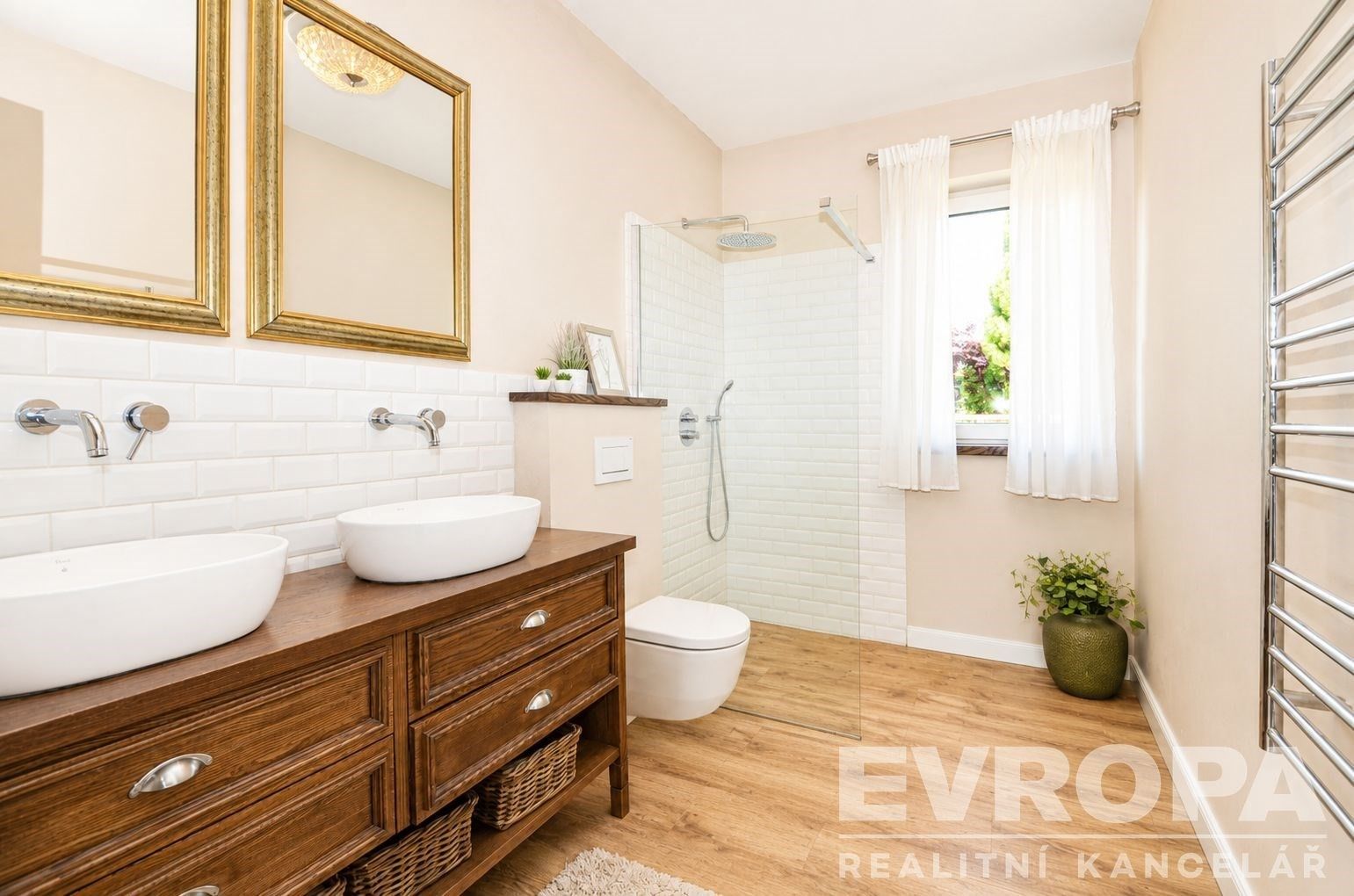 Pronájem domu 260 m² - foto 15