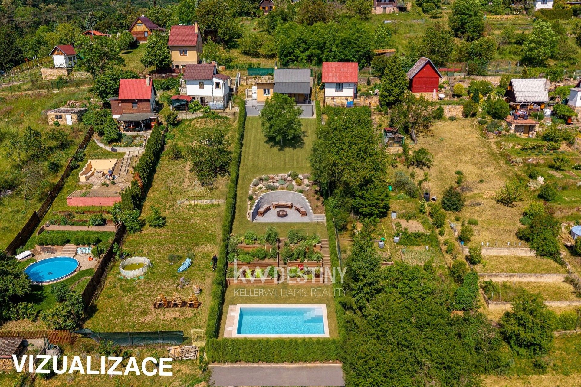 Prodej pozemku 640 m² - foto 1