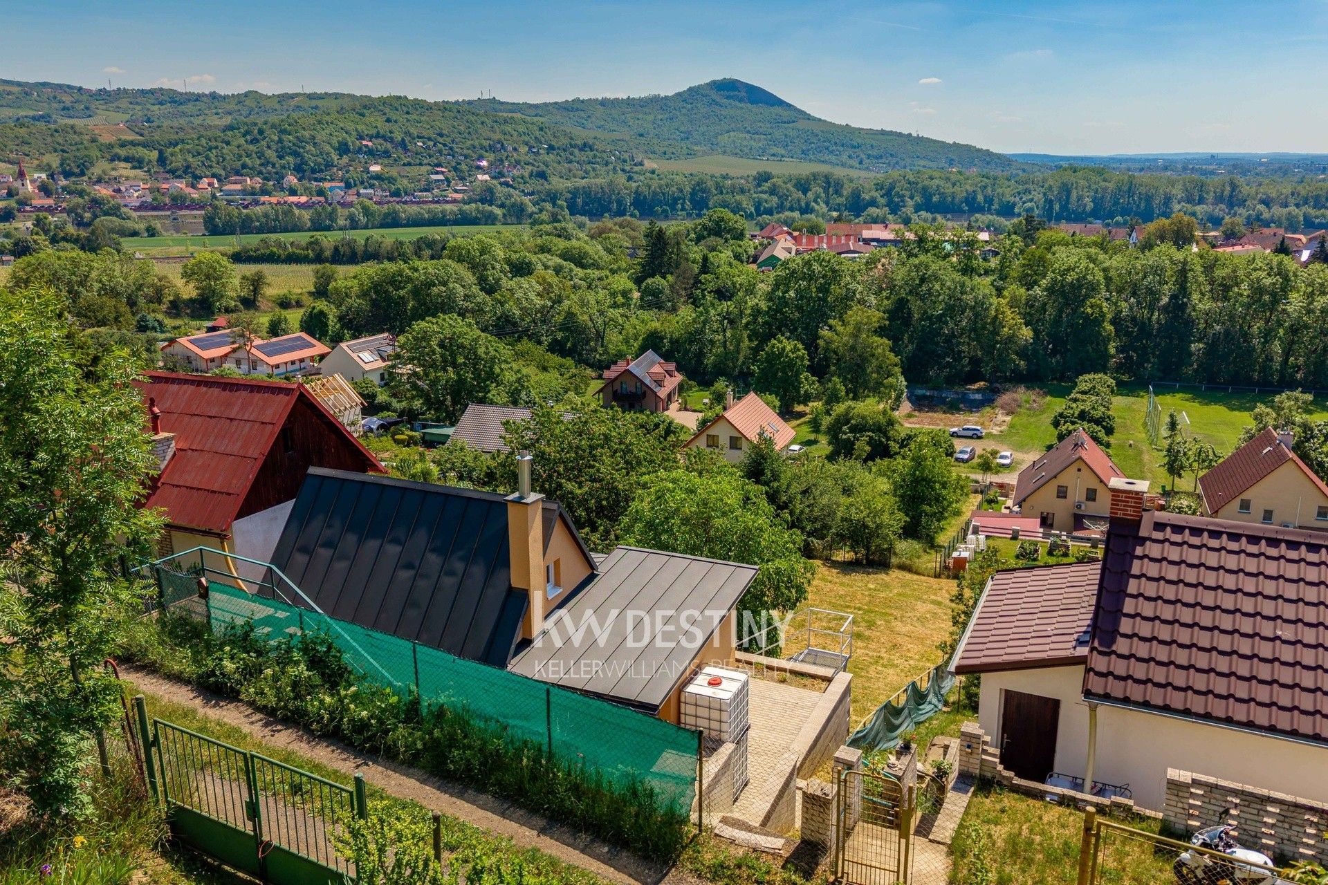 Prodej pozemku 640 m² - foto 8