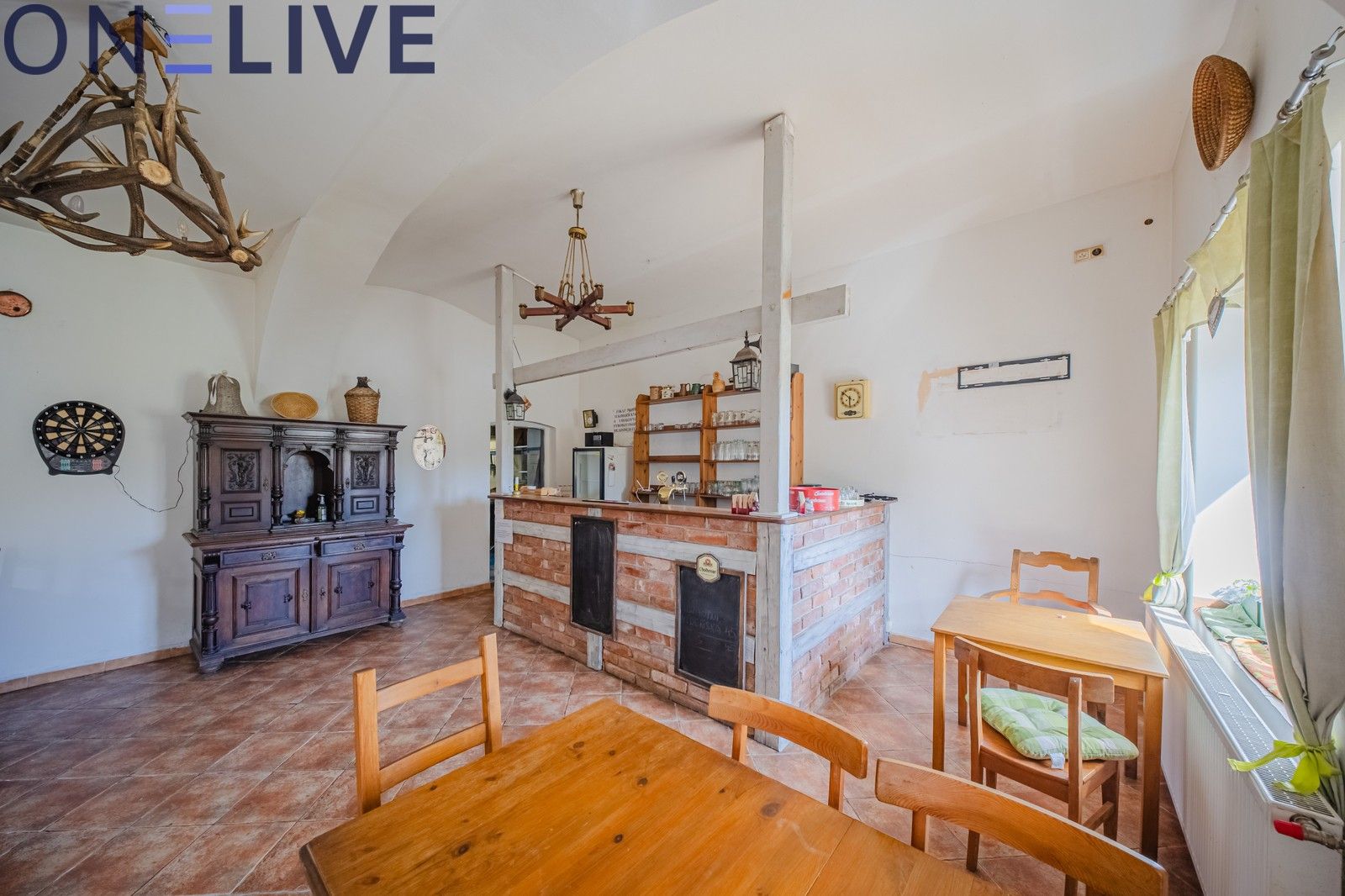 Prodej komerčního prostoru 600 m² - foto 10