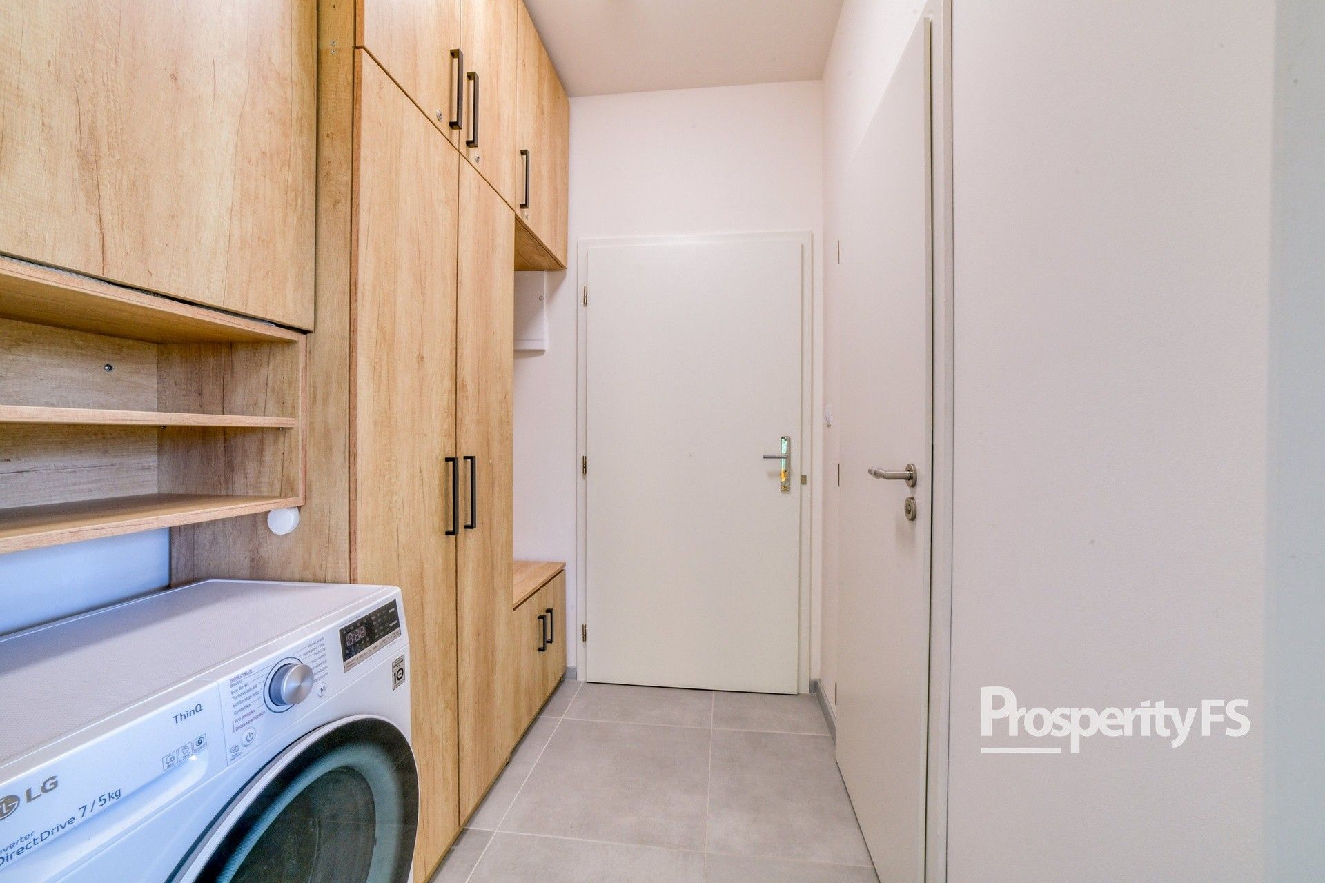 Prodej bytu 69 m² - foto 6