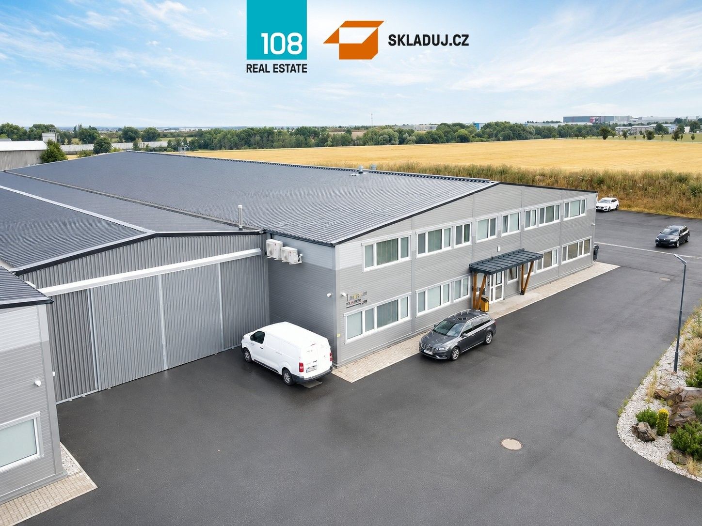Pronájem komerčního prostoru 1106 m² - foto 1