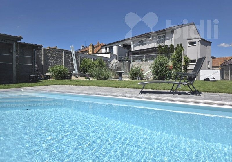 Prodej domu 299 m² - foto 2