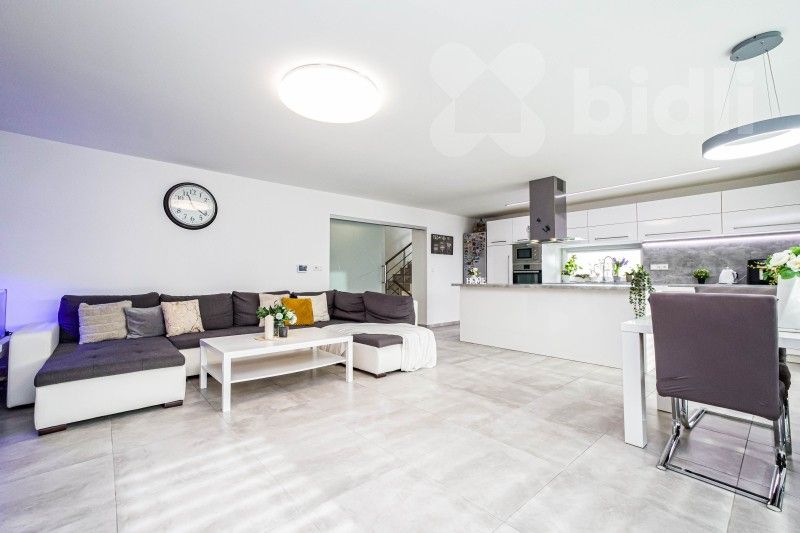 Prodej domu 299 m² - foto 9