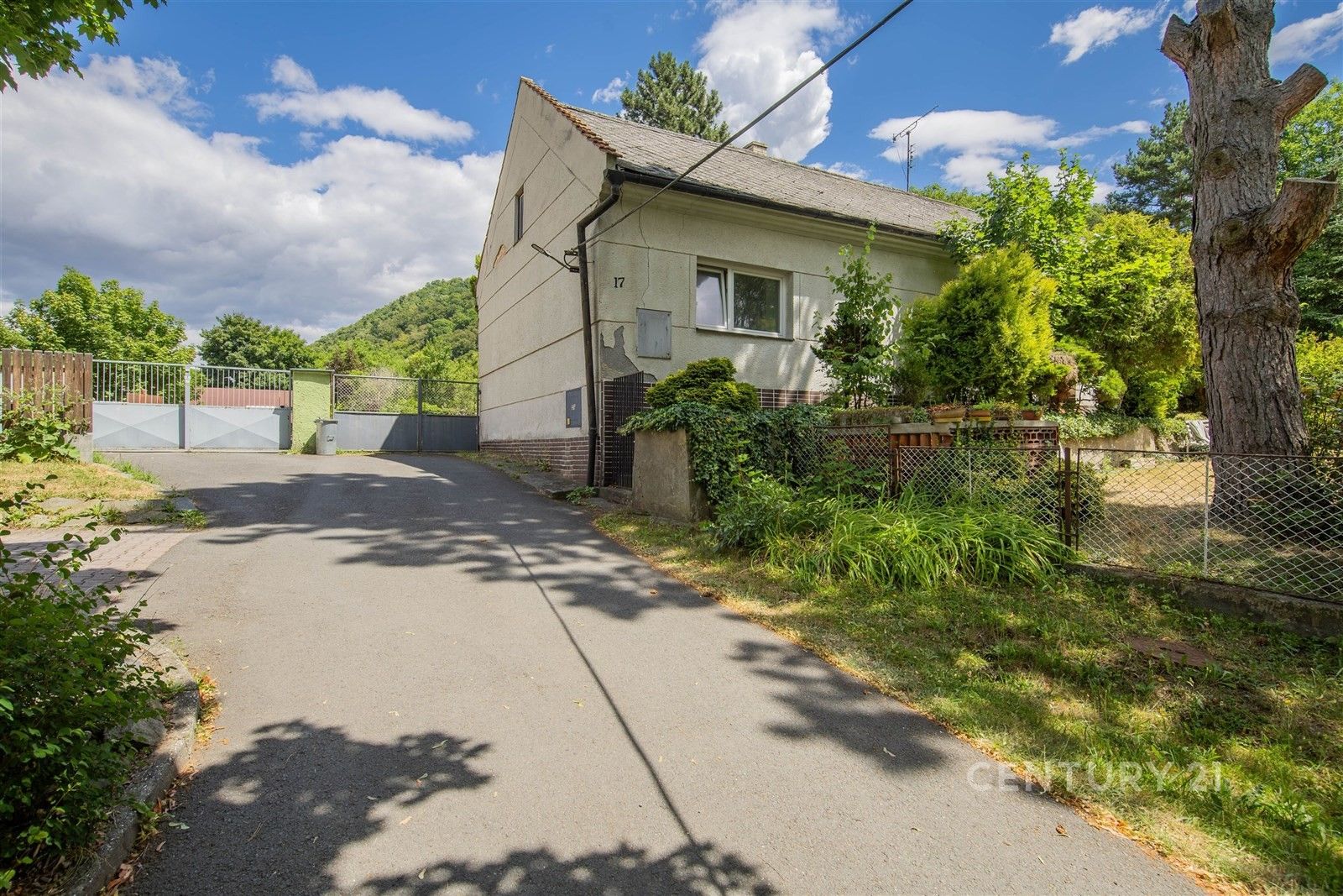 Prodej domu 220 m² - foto 1
