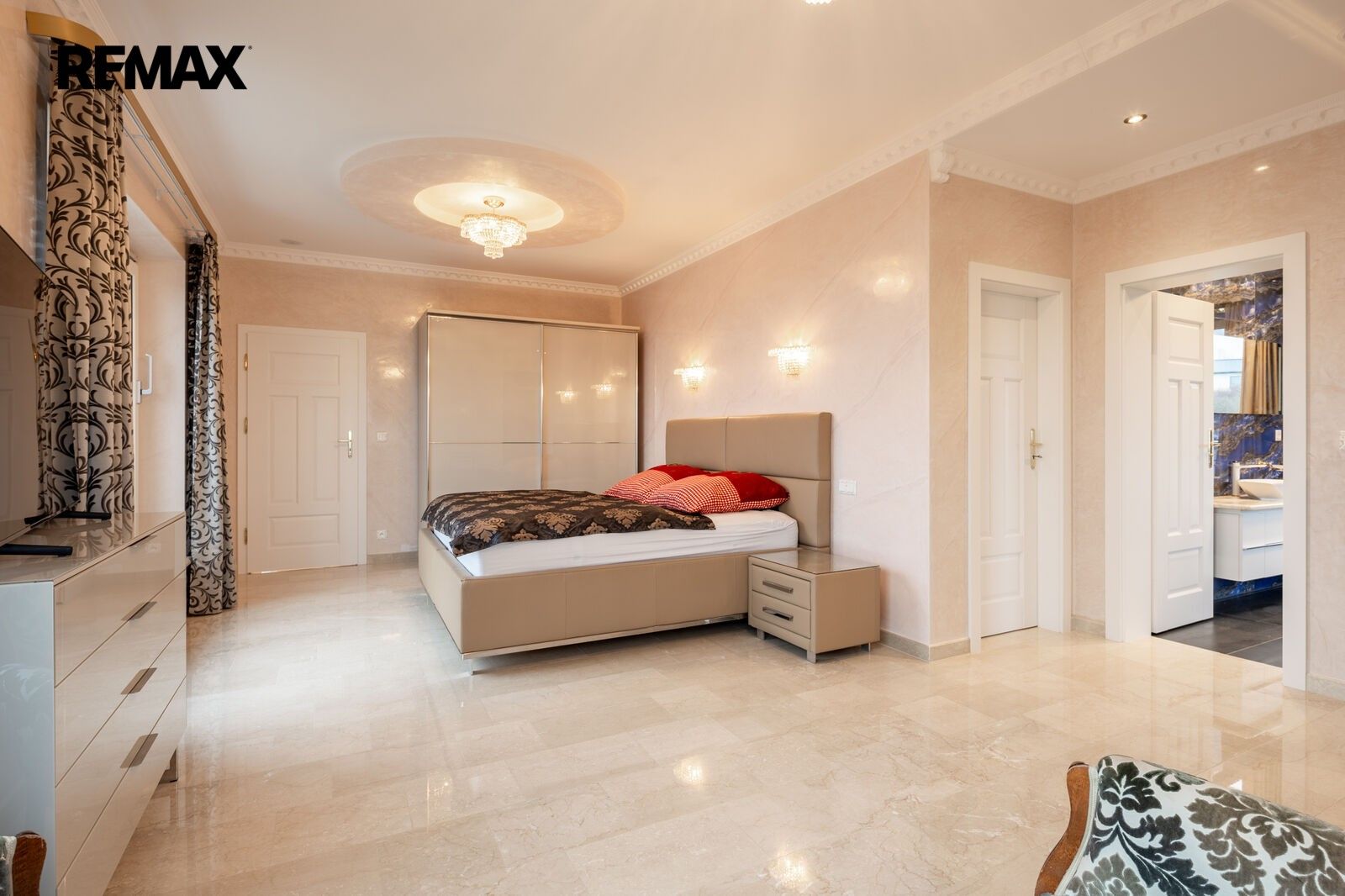 Prodej domu 483 m² - foto 24