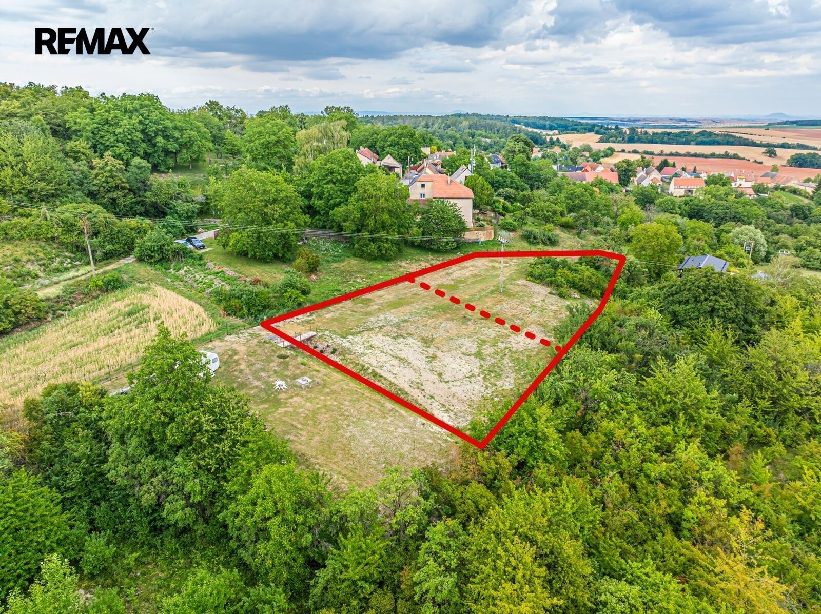 Prodej pozemku 888 m² - foto 3