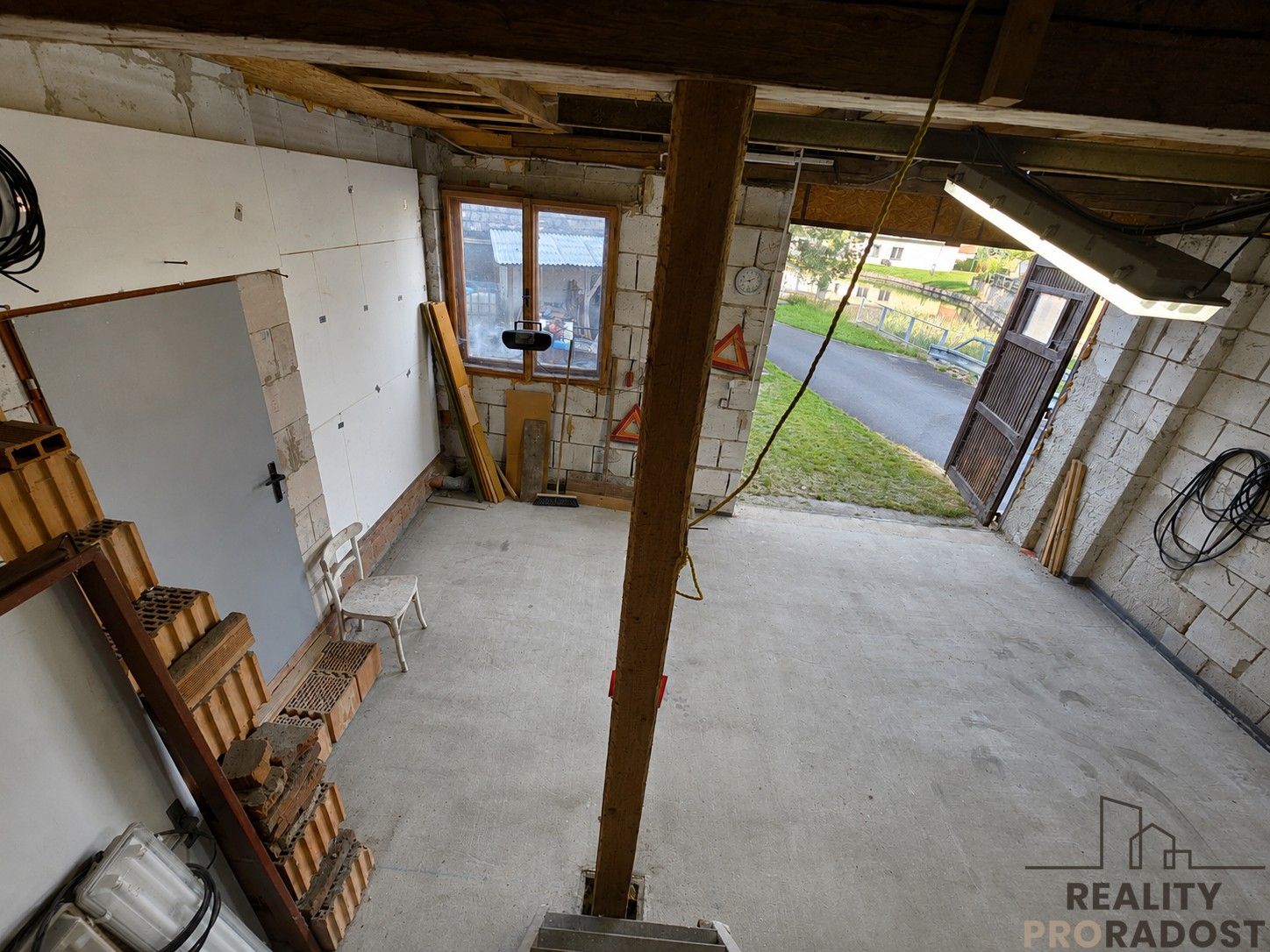 Prodej nemovitosti 1195 m² - foto 12
