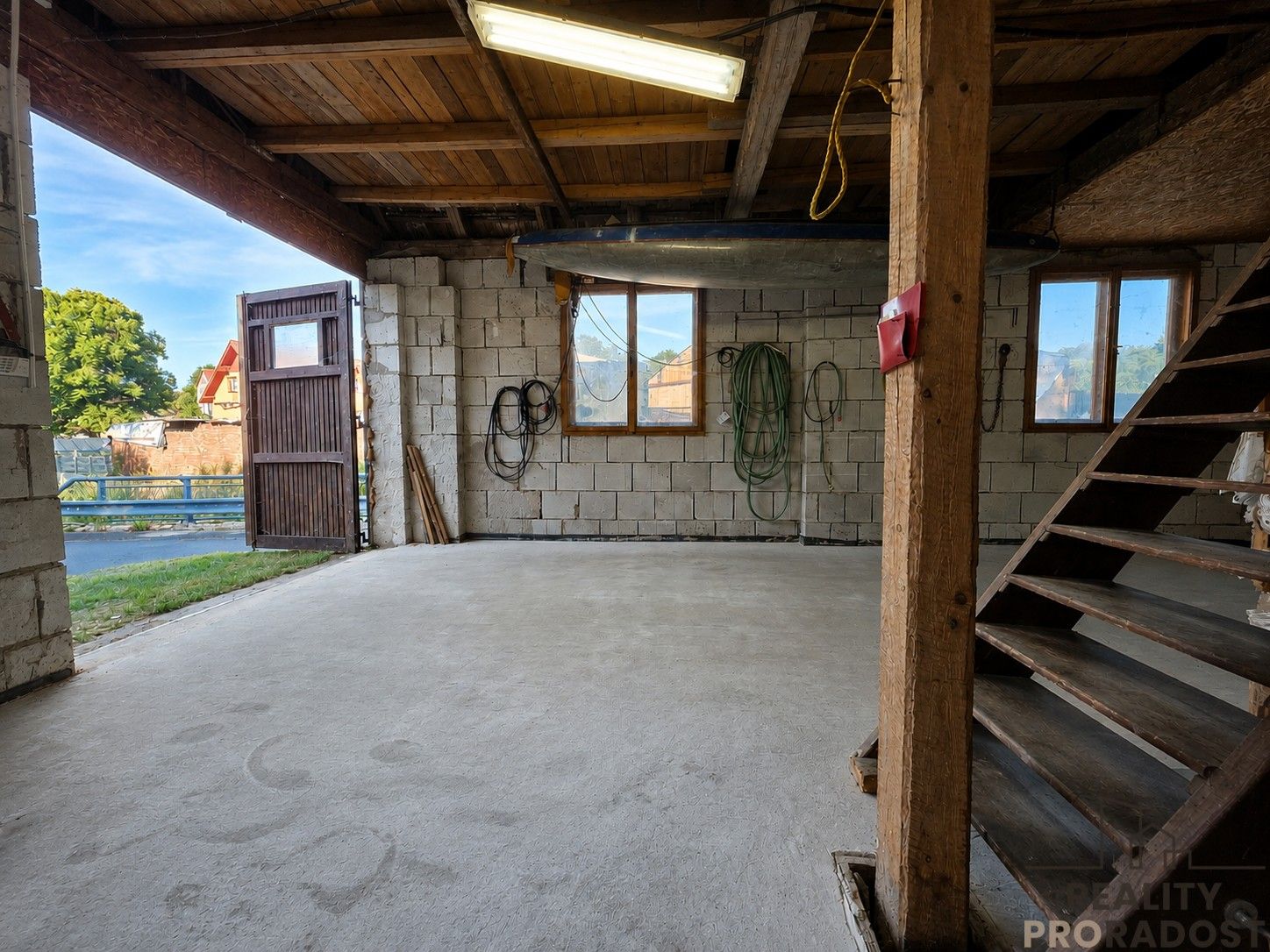 Prodej nemovitosti 1195 m² - foto 11
