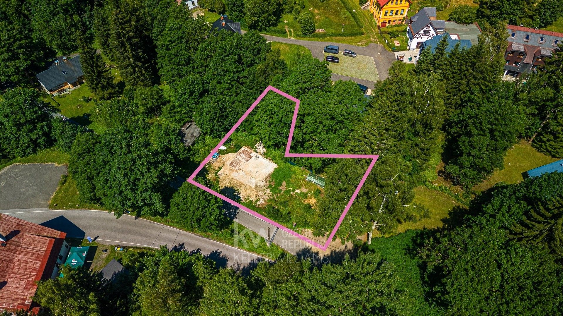 Prodej pozemku 782 m² - foto 2